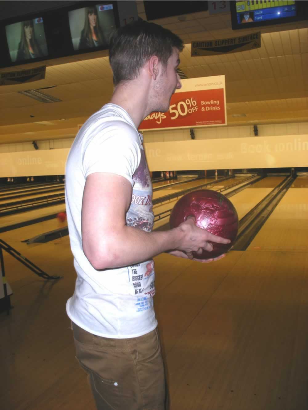 Calum prepares to bown